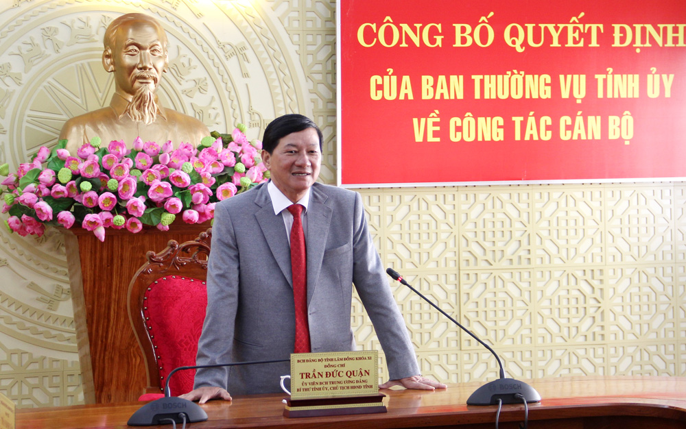 Công bố quyết định của Ban Thường vụ Tỉnh ủy về công tác cán bộ