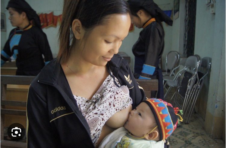 LỢI ÍCH CỦA VIỆC NUÔI CON BẰNG SỮA MẸ